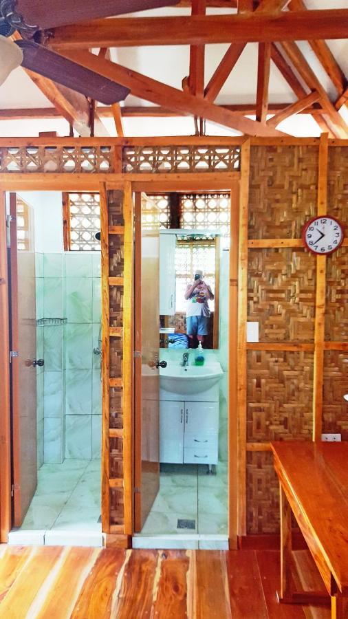 MJ Room Rental Mahogany Dauis Bagian luar foto