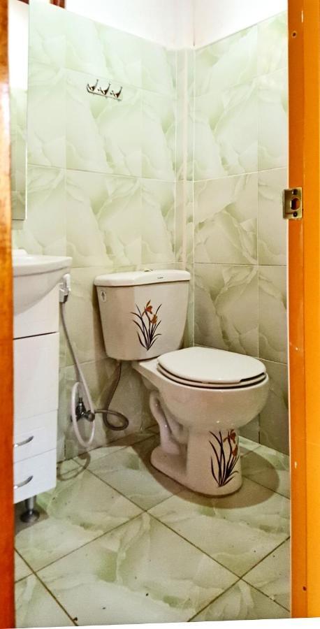 MJ Room Rental Mahogany Dauis Bagian luar foto